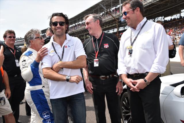 Dario Franchitti with Mario Andretti and Johnny Rutherford at IMS -- Photo by: Dana Garrett