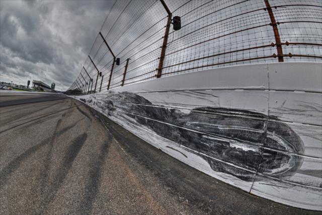 Battle scars remain from the 99th Indianapolis 500 along the Turn 4 wall -- Photo by: John Cote