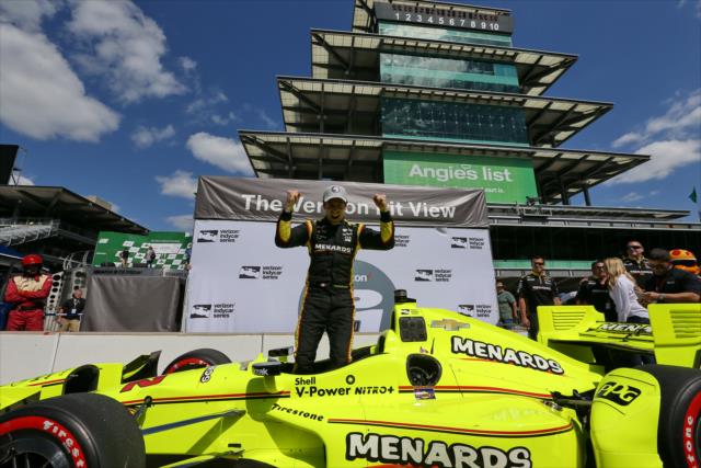 Simon Pagenaud wins the Verizon P1 Award for claiming the pole position for the Angie's List Grand Prix of Indianapolis -- Photo by: Chris Jones