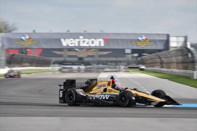 James Hinchcliffe during qualifying for the Angie's List Grand Prix of Indianapolis at the Indianapolis Motor Speedway -- Photo by: Chris Owens