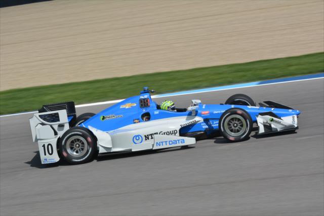 Tony Kanaan during practice for the Angie's List Grand Prix of Indianapolis -- Photo by: Dana Garrett