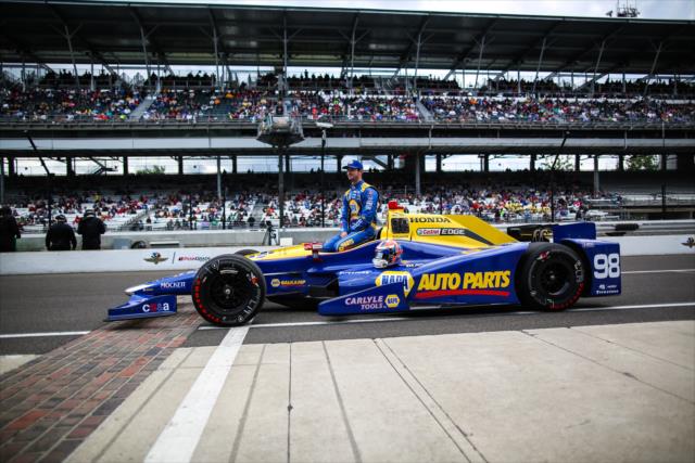 Alexander Rossi takes his post qualifying photo after qualifying for the 100th Running of the Indy 500 presented by PennGrade Motor Oil -- Photo by: David Yowe