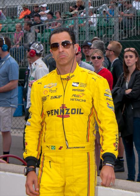 Helio Castroneves during qualifications for the 100th Running of the Indianapolis 500 presented by PennGrade Motor Oil -- Photo by: Mike Finnegan