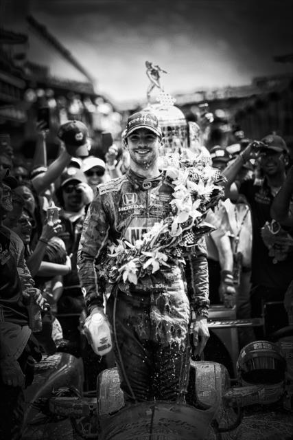 Alexander Rossi in Victory Circle following his win in the 100th Indianapolis 500 -- Photo by: Shawn Gritzmacher