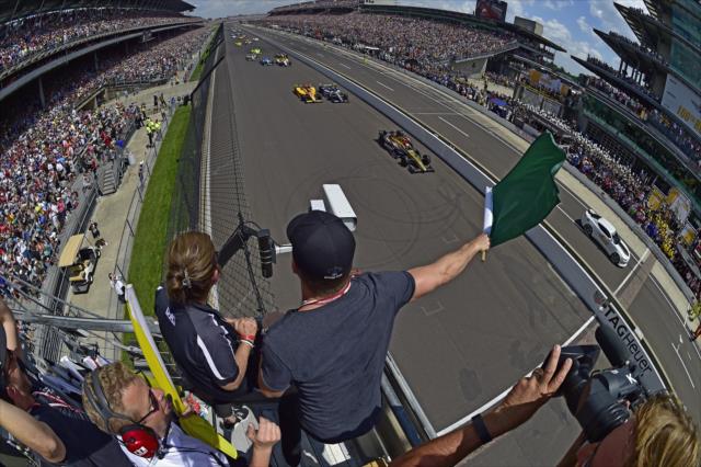 Actor Chris Pine waives the green flag to start the 100th Indianapolis 500 -- Photo by: Walter Kuhn