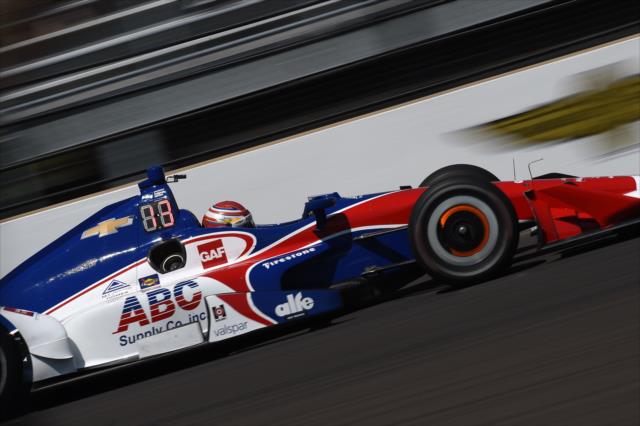 Carlos Munoz races down the frontstretch during the INDYCAR Grand Prix at the Indianapolis Motor Speedway -- Photo by: Chris Owens