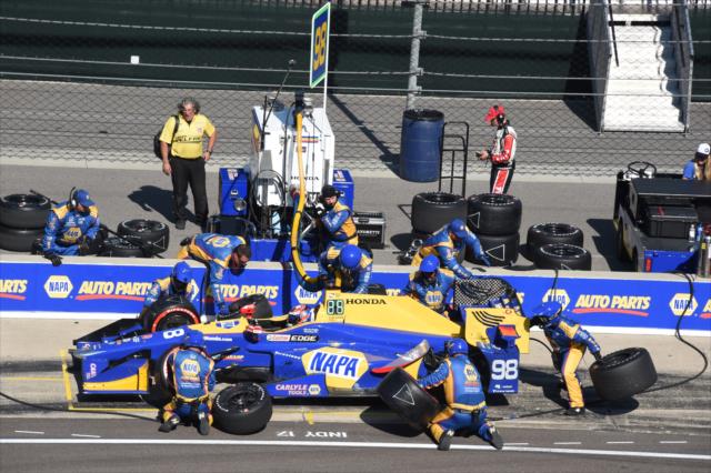 Alexander Rossi comes in for tires and fuel on pit lane during the INDYCAR Grand Prix at the Indianapolis Motor Speedway -- Photo by: Jim Haines
