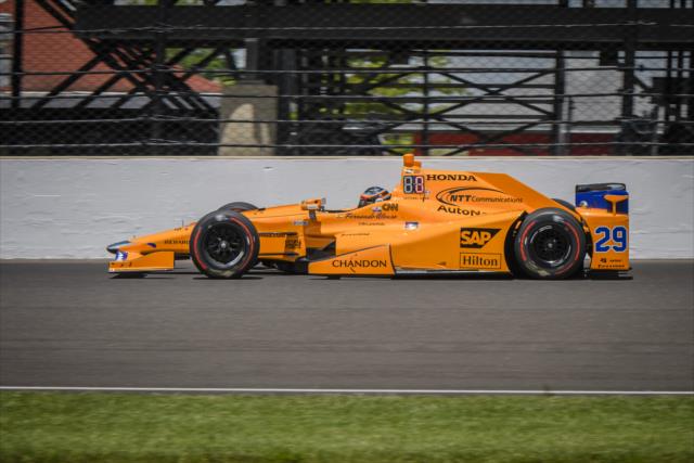 Fast Nine qualifier Fernando Alonso during morning practice on Pole Day -- Photo by: Forrest Mellott