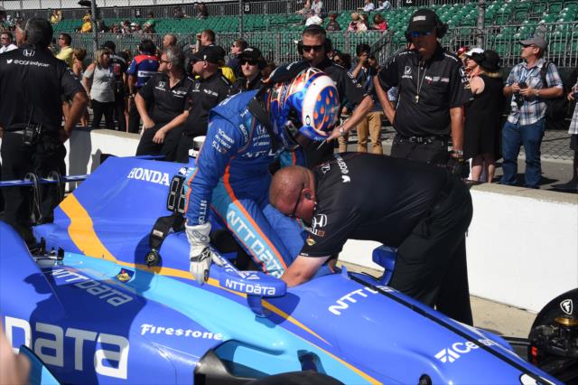 Scott Dixon prepares to qualify for the Indianapolis Motor Speedway. -- Photo by: Jim Haines