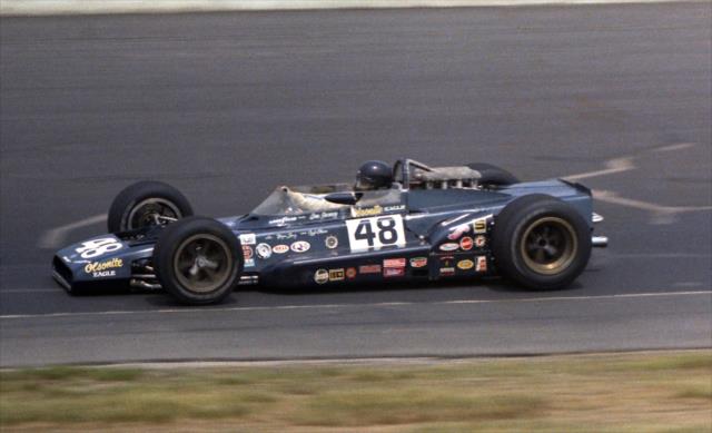 Dan Gurney on course during the 1969 Indianapolis 500