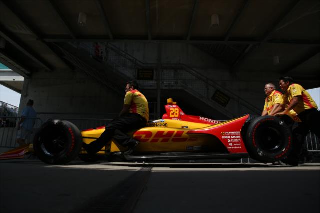 The No. 28 DHL Honda of Ryan Hunter-Reay is rolled from Gasoline Alley prior to qualifications for the 102nd Indianapolis 500 at the Indianapolis Motor Speedway -- Photo by: Matt Fraver