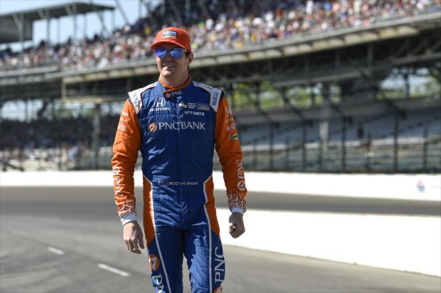Scott Dixon walks pit lane prior to the final practice for the 102nd Indianapolis 500 on Miller Lite Carb Day at the Indianapolis Motor Speedway -- Photo by: Chris Owens