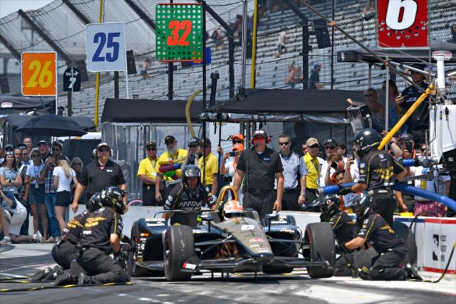Schmidt Peterson Motorsports go to work on the car of James Hinchcliffe during the pit stop competition on Miller Lite Carb Day at the Indianapolis Motor Speedway -- Photo by: John Cote