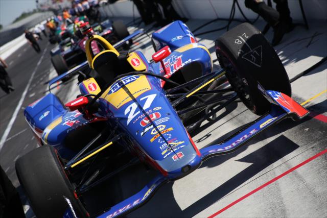The No. 27 NAPA Auto Parts Honda of Alexander Rossi sits on pit lane prior to the final practice for the 102nd Indianapolis 500 during Miller Lite Carb Day at the Indianapolis Motor Speedway -- Photo by: Matt Fraver