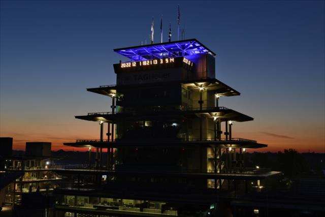Dawn breaks over the Indianapolis Motor Speedway for Carb Day -- Photo by: Walter Kuhn