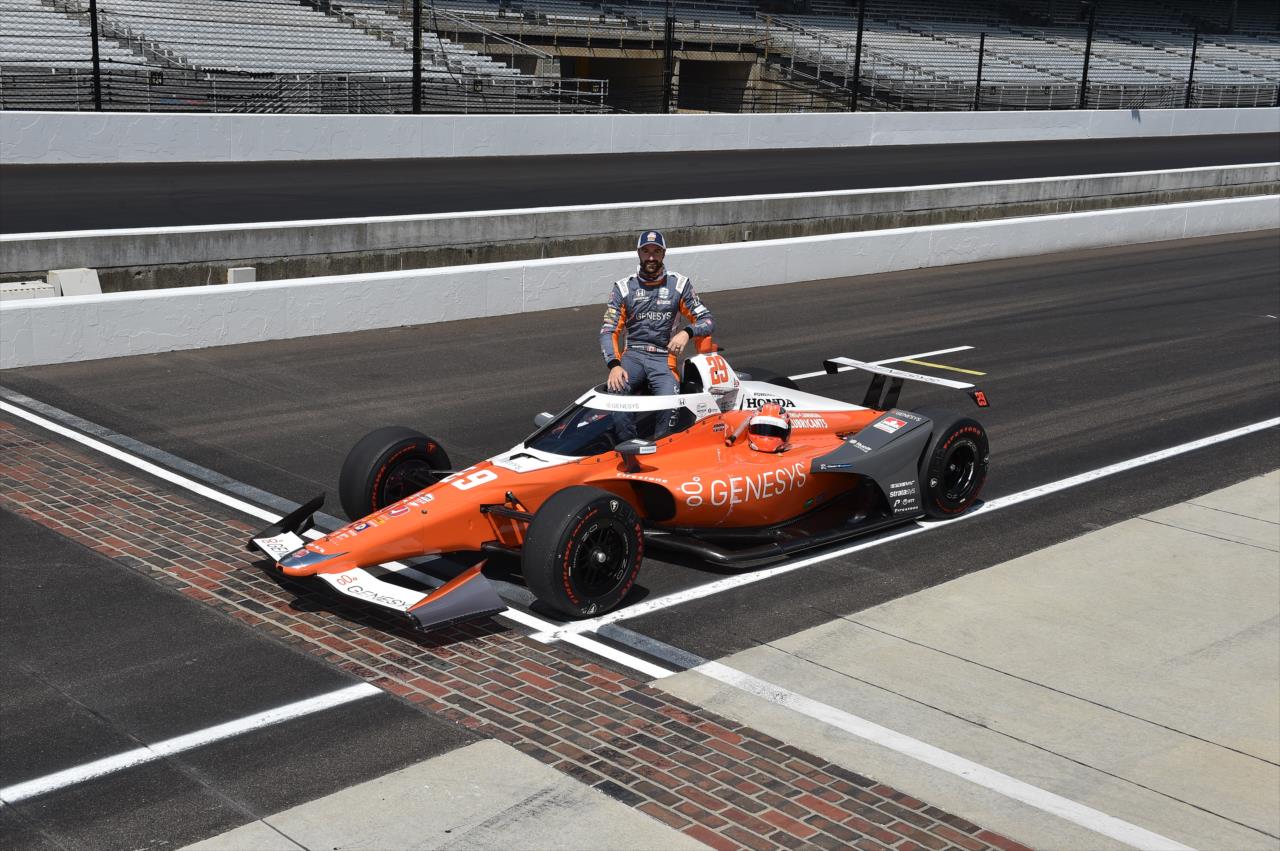 James Hinchcliffe on the first day of qualifications for the Indianapolis 500 at the Indianapolis Motor Speedway Saturday, August 15, 2020 -- Photo by: John Cote