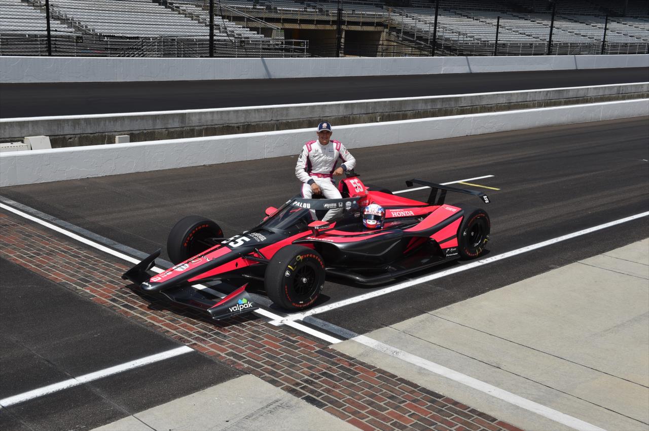 Alex Palou on the first day of qualifications for the Indianapolis 500 at the Indianapolis Motor Speedway Saturday, August 15, 2020 -- Photo by: John Cote
