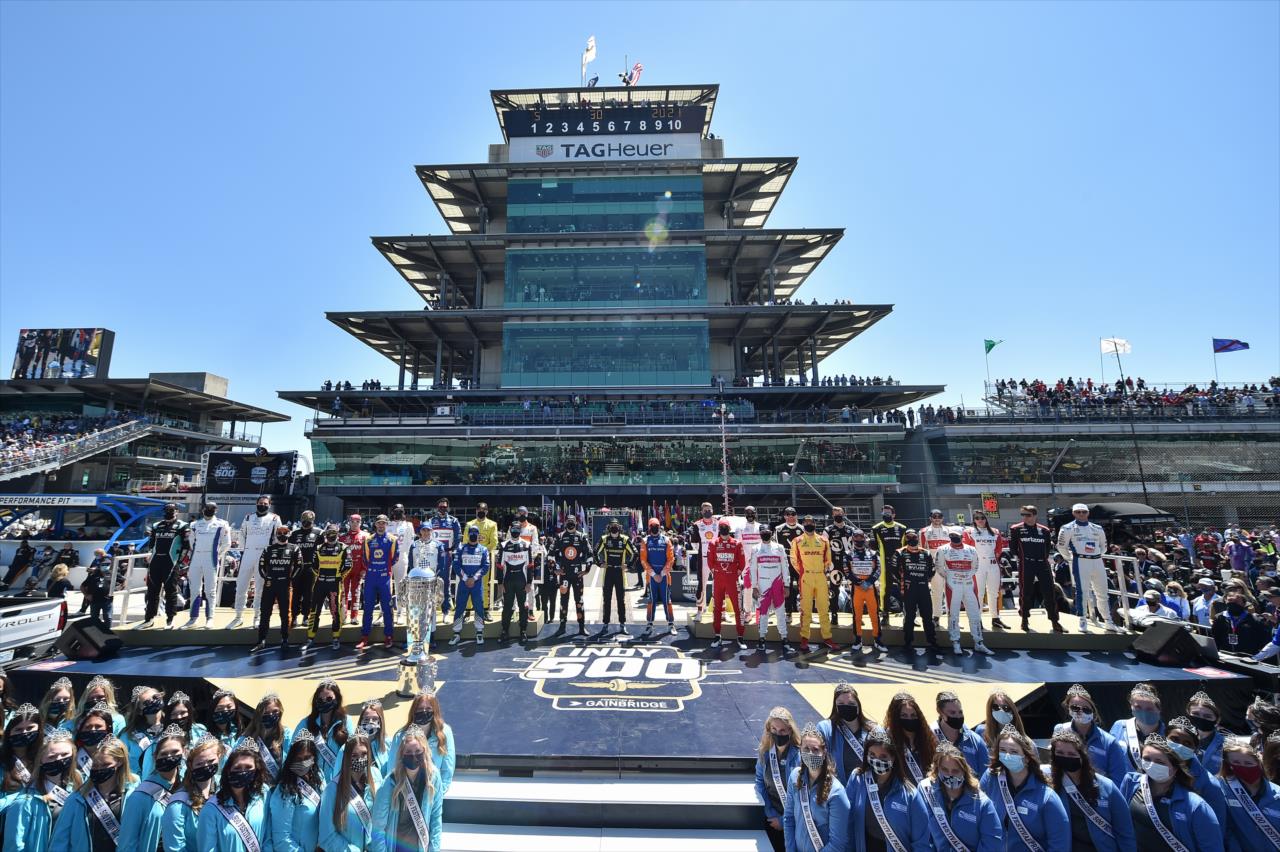 Starting field for the 105th Running of the Indianapolis 500 presented by Gainbridge -- Photo by: Chris Owens