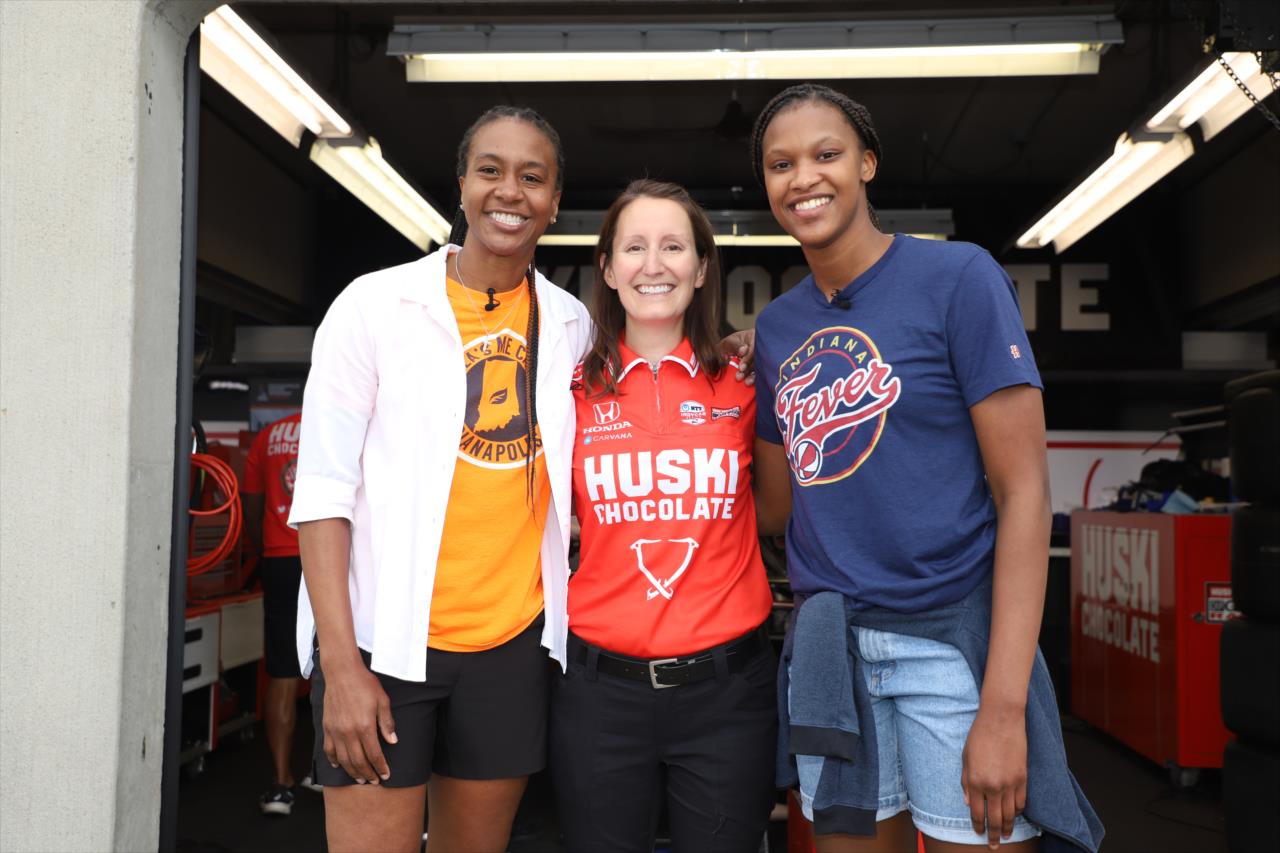 Tamika Catchings meets with Ganassi engineer Angela Ashmore - Indianapolis 500 Practice - By: Matt Fraver -- Photo by: Matt Fraver