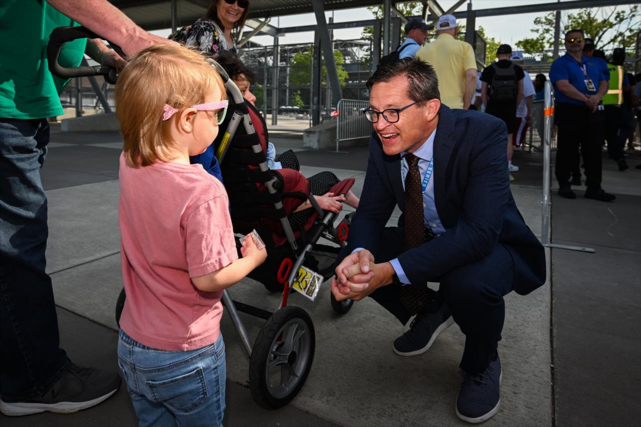 Indianapolis Motor Speedway President Doug Boles greets fans - Indianapolis 500 Practice - By: James Black -- Photo by: James  Black