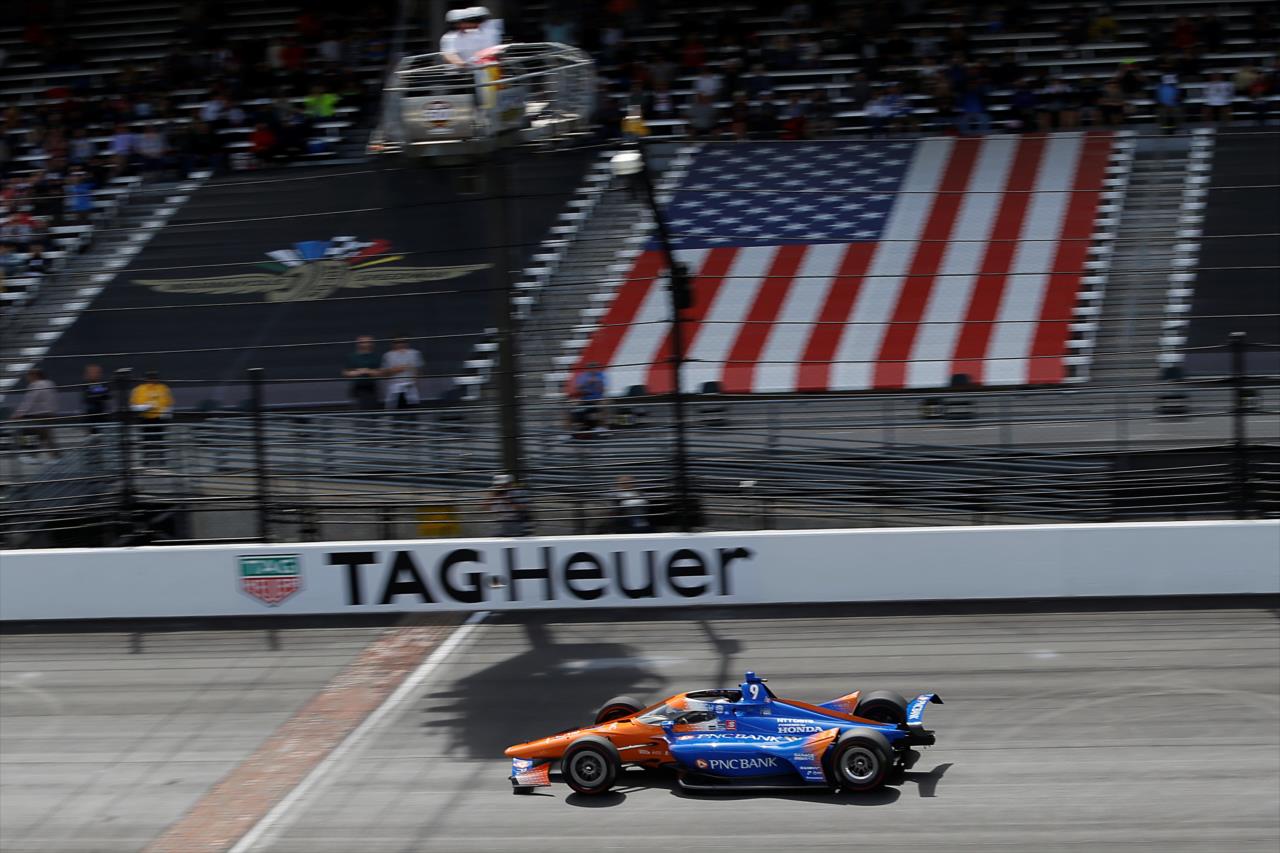 Scott Dixon - PPG Presents Armed Forces Qualifying - By: Paul Hurley -- Photo by: Paul Hurley
