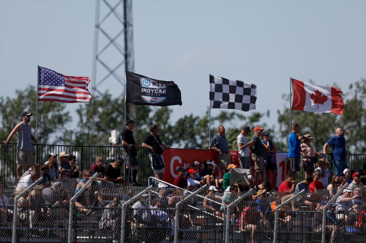 Fans - Chevrolet Detroit Grand Prix - By: Joe Skibinski -- Photo by: Joe Skibinski