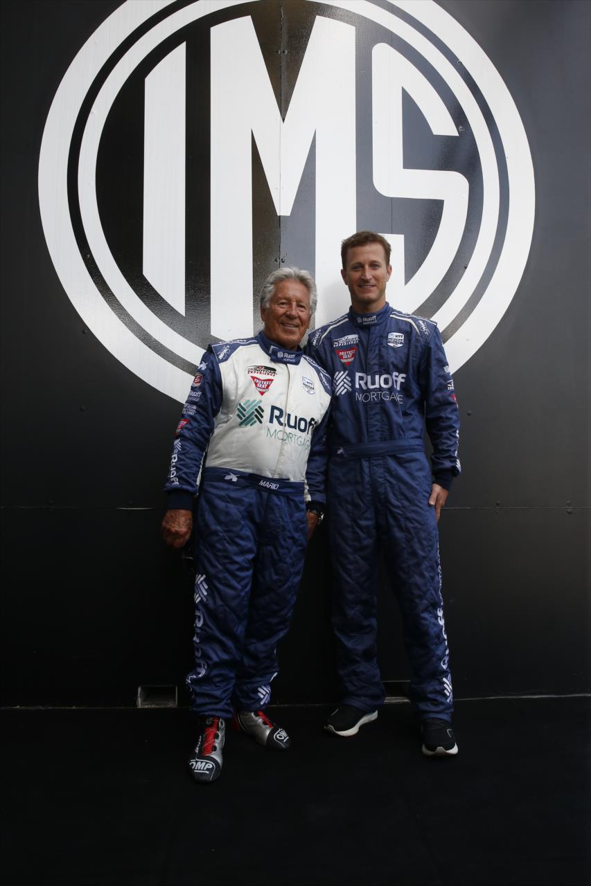 Mario Andretti and Kasey Kahne - Gallagher Grand Prix - By: Chris Jones -- Photo by: Chris Jones