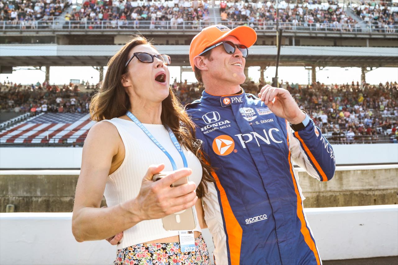 Emma and Scott Dixon - PPG Presents Armed Forces Qualifying - By: Aaron Skillman -- Photo by: Aaron Skillman