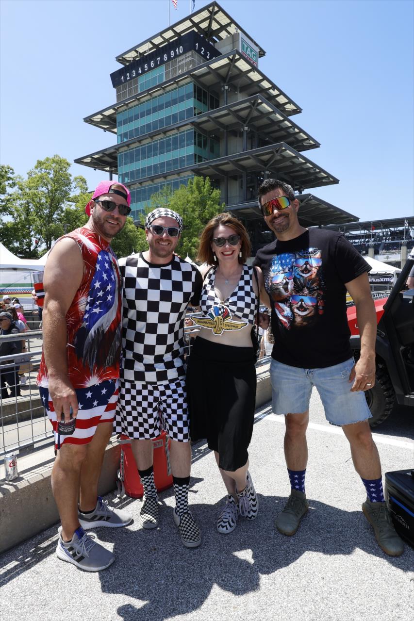 Carb Day fans - Miller Lite Carb Day - By: Chris Jones -- Photo by: Chris Jones