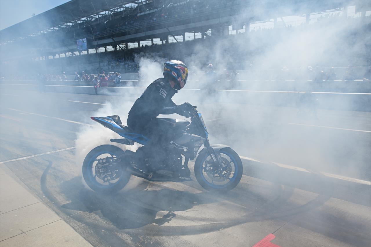 Motorcycle stuntman - Miller Lite Carb Day Pit Stop Challenge - By: James Black -- Photo by: James  Black