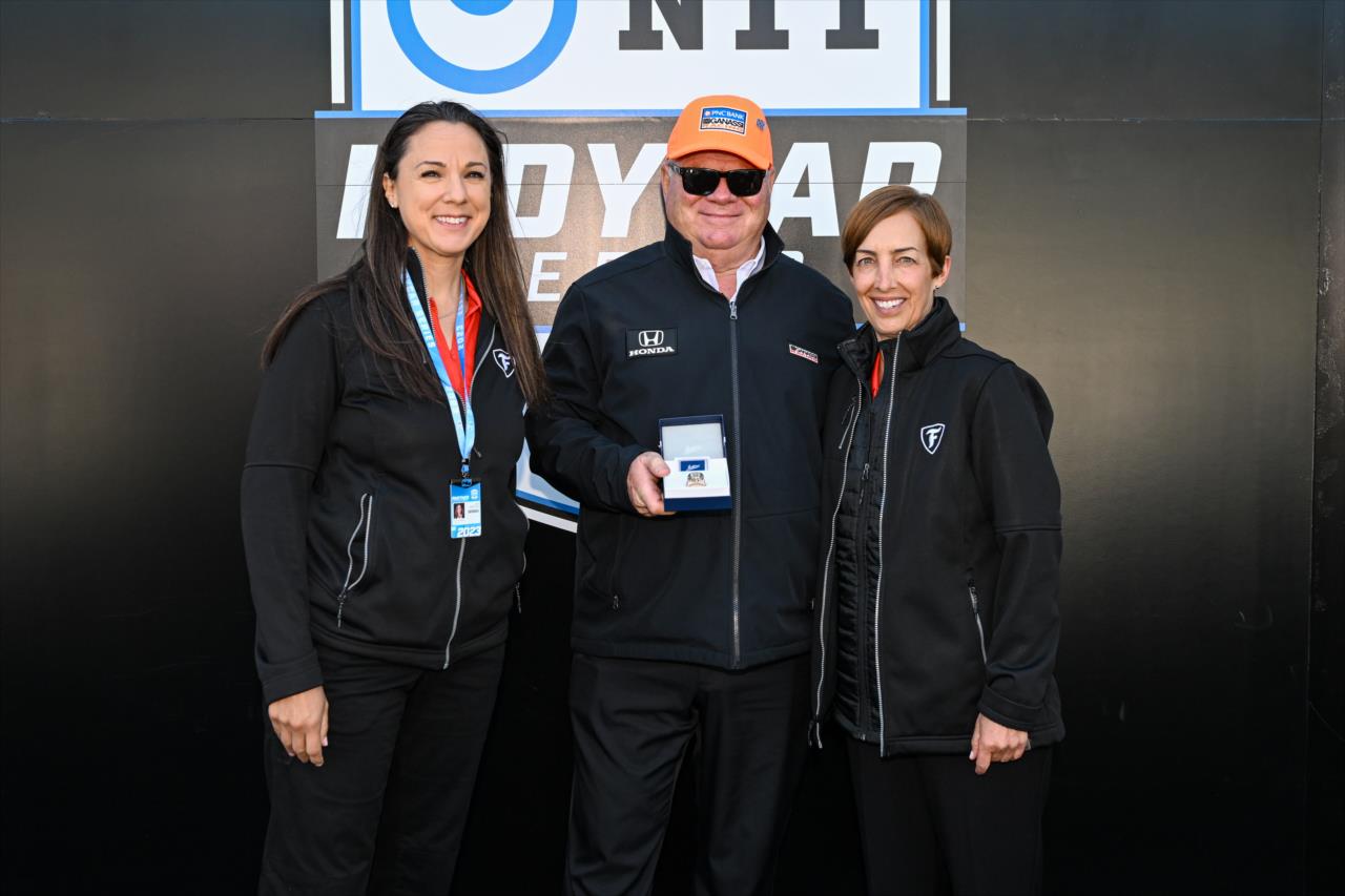 Cara Krstolic, Chip Ganassi, and Lisa Boggs - Miller Lite Carb Day - By: James Black -- Photo by: James  Black
