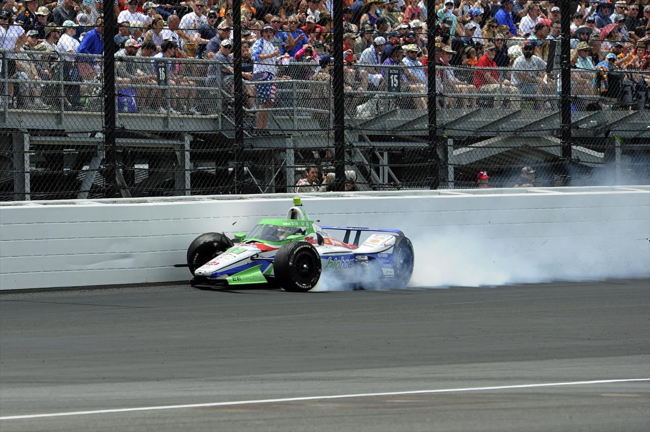 Sting Ray Robb makes contact - 107th Running of the Indianapolis 500 Presented by Gainbridge - By: Mike Young -- Photo by: Mike Young