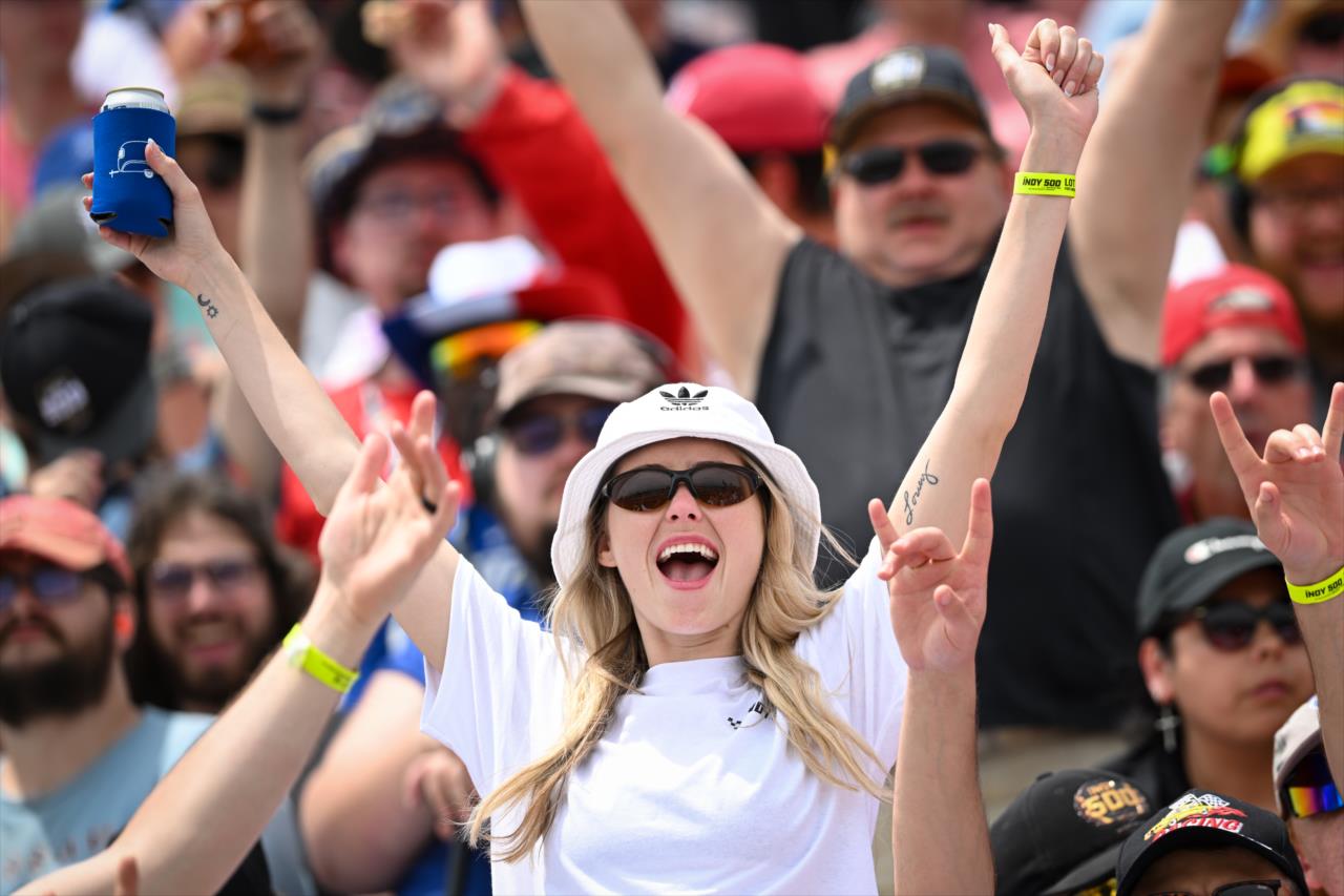 Fans - 107th Running of the Indianapolis 500 Presented By Gainbridge - By: James Black -- Photo by: James  Black
