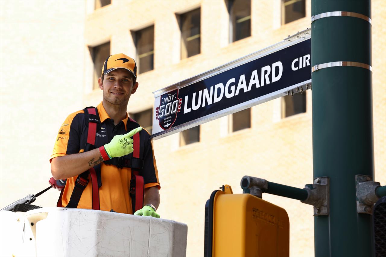 View Indianapolis 500 Street Sign Install Photos