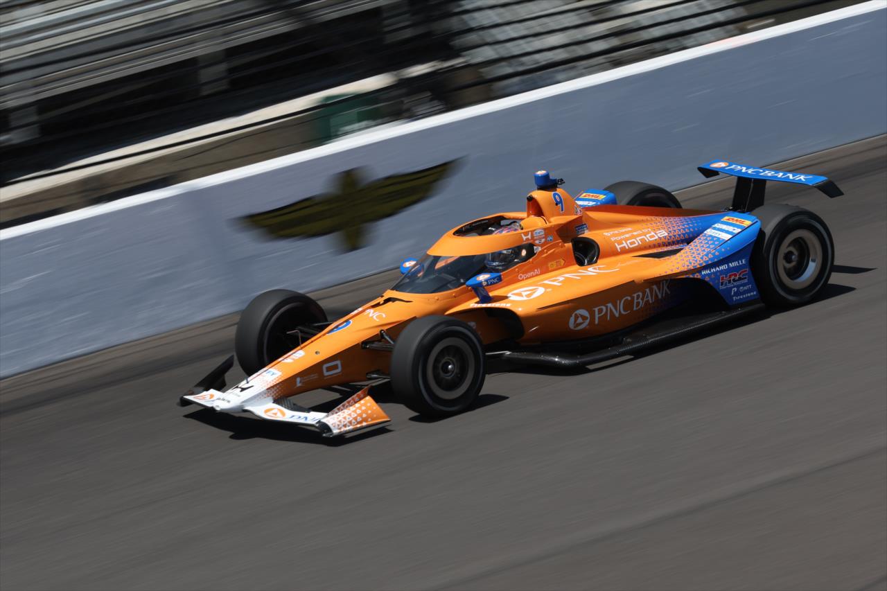 Scott Dixon - Indianapolis 500 Practice - By: Matt Fraver -- Photo by: Matt Fraver