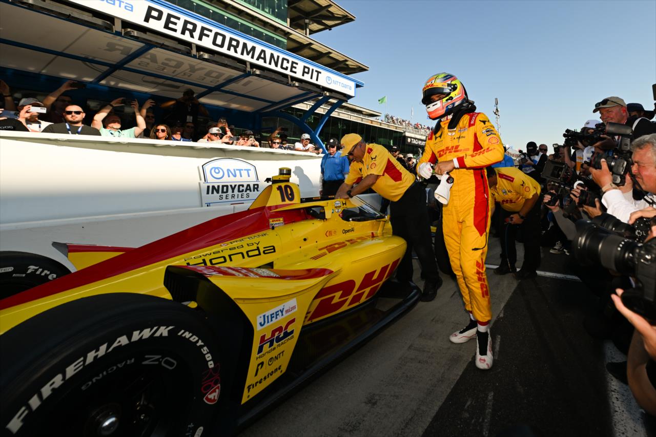Alex Palou - PPG Armed Forces Qualifying Pole Day - By: James Black -- Photo by: James  Black