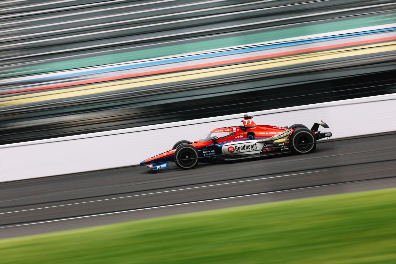 Sting Ray Robb - Indianapolis 500 Practice - By: Joe Skibinski -- Photo by: Joe Skibinski