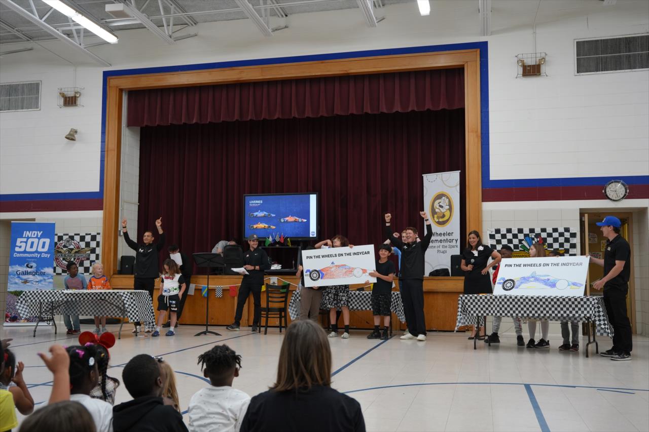 Alex Palou, Scott Dixon, Kyffin Simpson - Gallagher Community Day - By: Josh Hernandez -- Photo by: Josh Hernandez