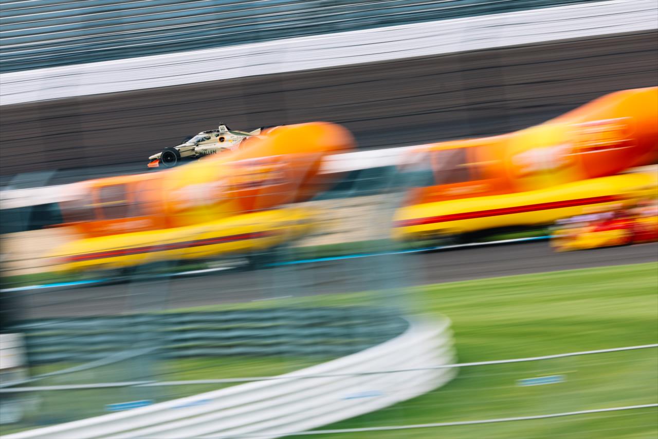 Felix Rosenqvist - Miller Lite Carb Day - By: Joe Skibinski -- Photo by: Joe Skibinski