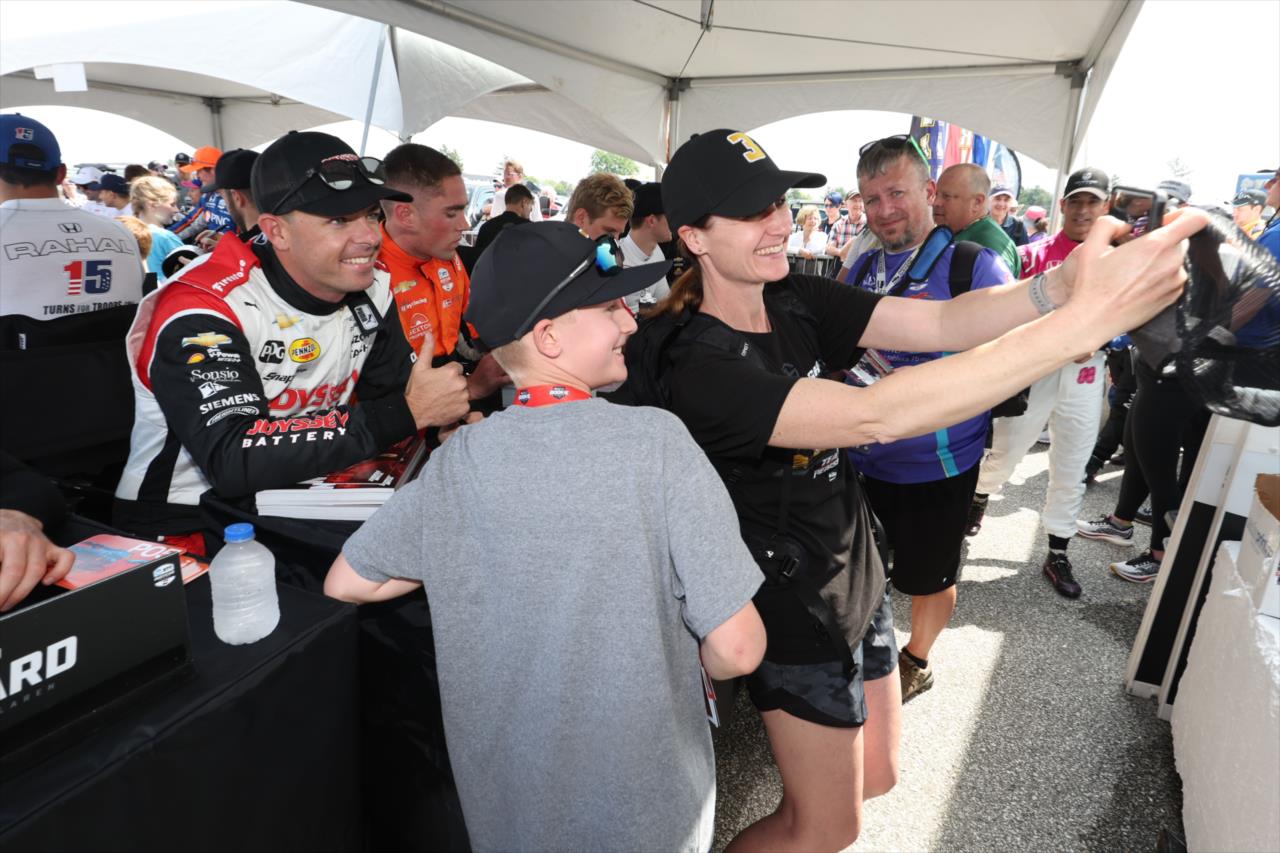 Scott McLaughlin with fans - GMR Grand Prix - By: Chris Owens -- Photo by: Chris Owens