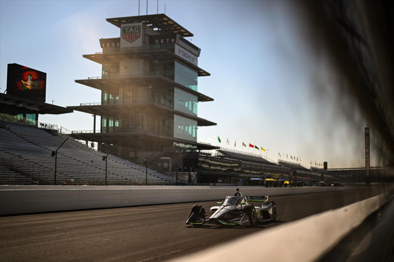 James Roe - INDYCAR Testing - By: James Black -- Photo by: James  Black