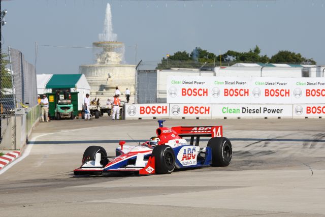 Darren Manning on track during warm up for the Detroit Indy Grand Prix on Race day. -- Photo by: Shawn Payne