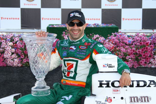 Tony Kanaan, winner of the Detroit Indy Grand Prix Race, posing with his trophy. -- Photo by: Shawn Payne