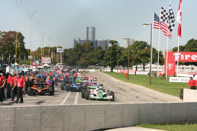Pit lane during warm up for the Detroit Indy Grand Prix on Race day. -- Photo by: Steve Snoddy