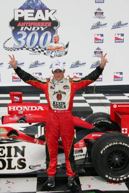 #26 Dan Wheldon celebrates his victory at the Peak Antifreeze Indy 300 from Chichagoland Speedway -- Photo by: Shawn Payne