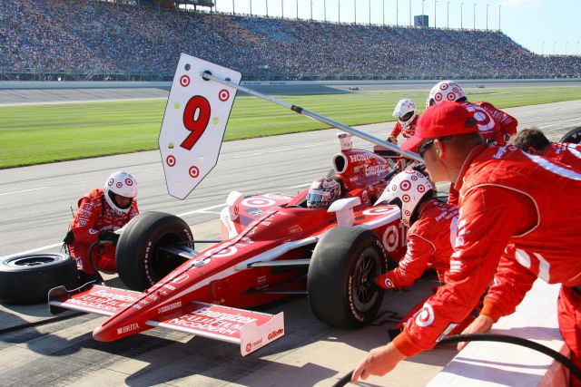 #9 Scott Dixon makes a routine late-race pitstop during the closing laps of the race. -- Photo by: Ron McQueeney