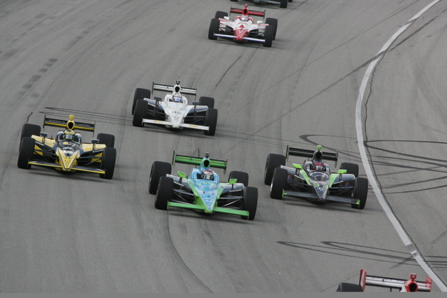 Close race action during PEAK Antifreeze & Motor Oil Indy 300 at Chicagoland Speedway. -- Photo by: Chris Jones