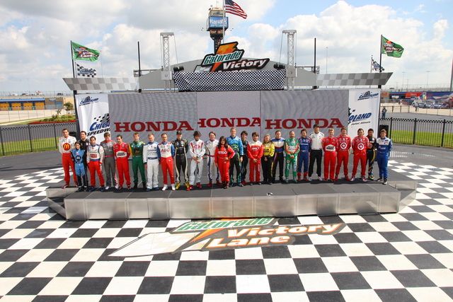 2008 PEAK Antifreeze & Motor Oil Indy 300 starting field at Chicagoland. -- Photo by: Shawn Payne