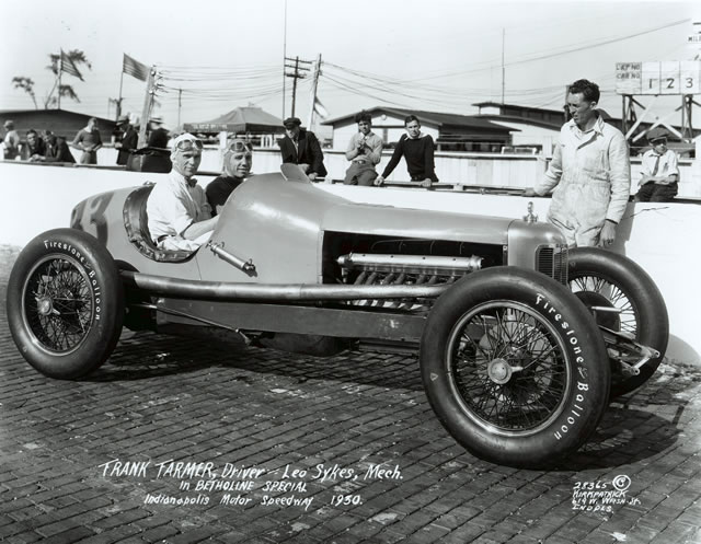 Frank Farmer in the #33 Betholine Miller Special (Miller/Miller) at the Indianapolis Motor Speedway in 1930. -- Photo by: No Photographer