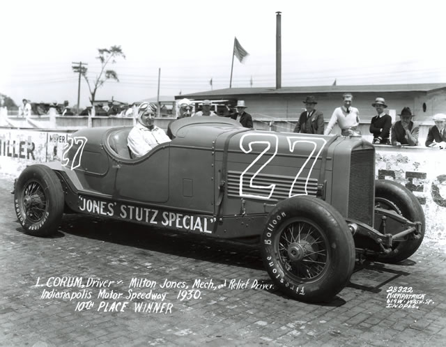 L.L. Corum in the #27 Stutz Special (Stutz/Stutz) at the Indianapolis Motor Speedway in 1930. -- Photo by: No Photographer